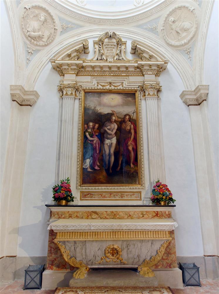 Milano - Altare di San Giovanni Battista nella Basilica di San Lorenzo Maggiore
